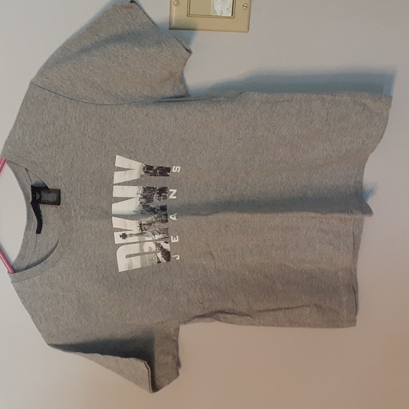 DKNY JEANS T-Shirt, Size L (cropped) - Picture 2 of 3